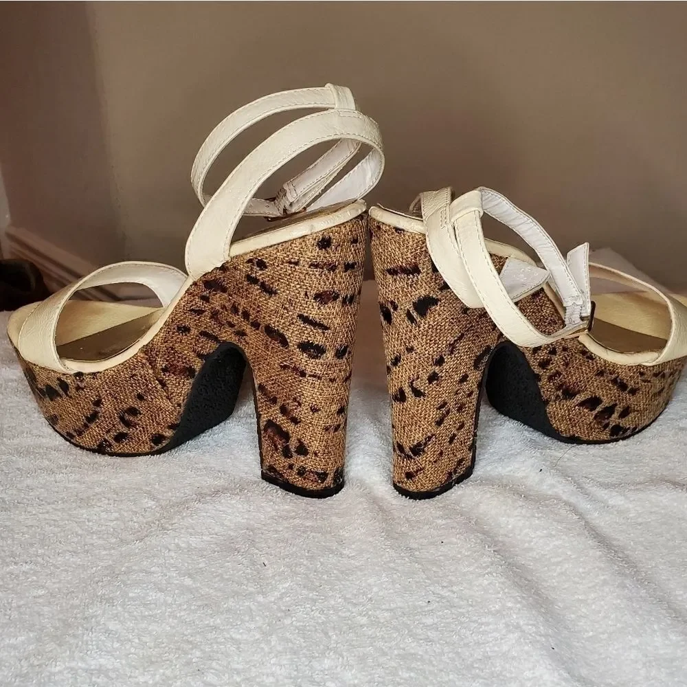 Red Circle Leopard Chunky Platform - Picture 11 of 14